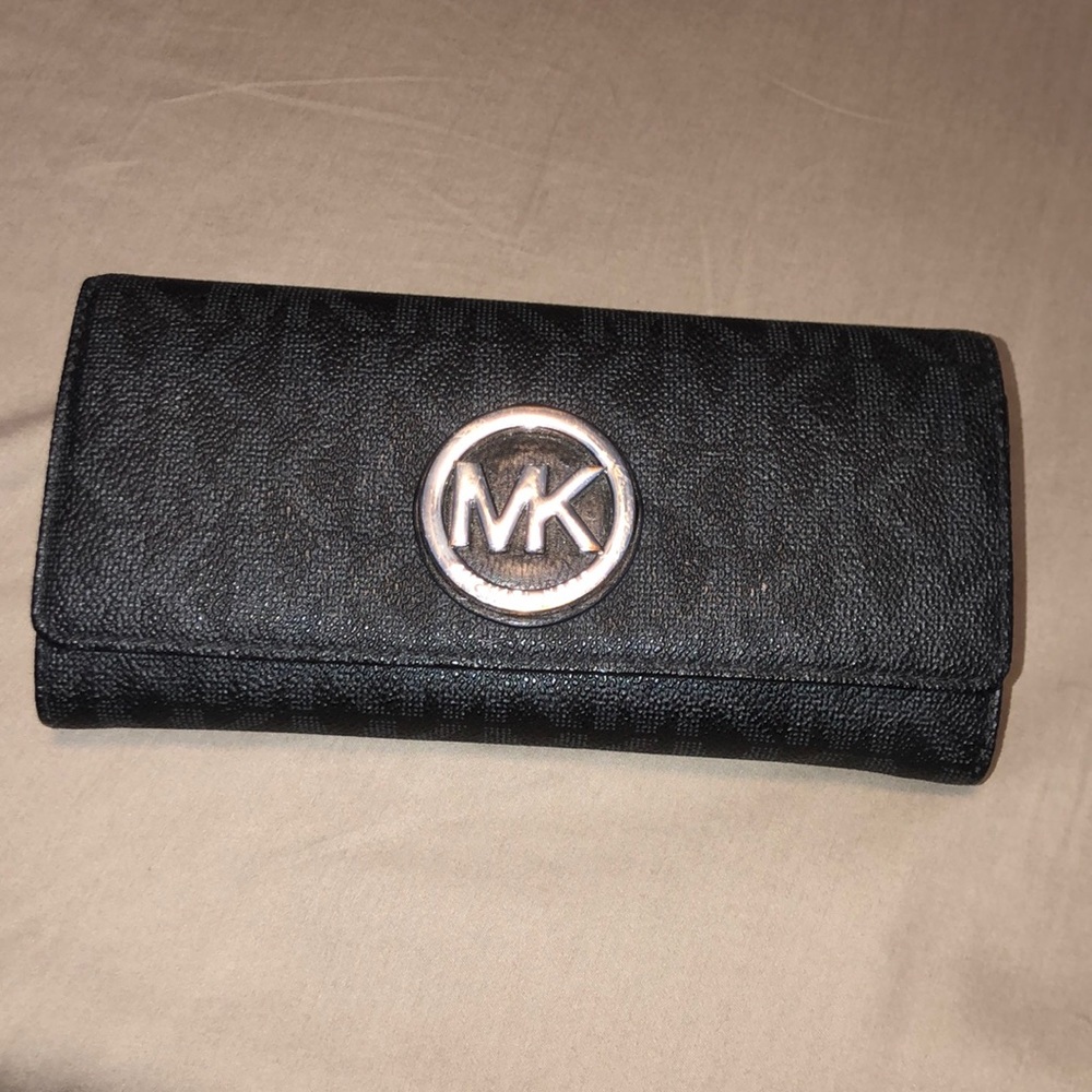 Micheal Kors Wallet